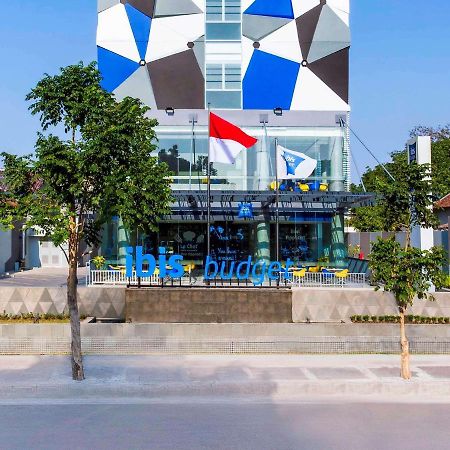 Ibis Budget تْشيريبون المظهر الخارجي الصورة