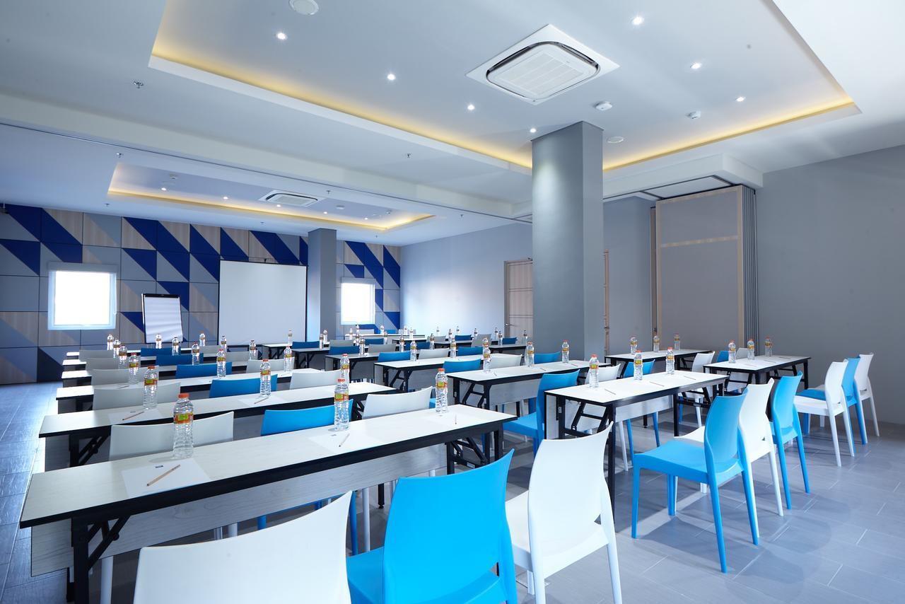 Ibis Budget تْشيريبون المظهر الخارجي الصورة