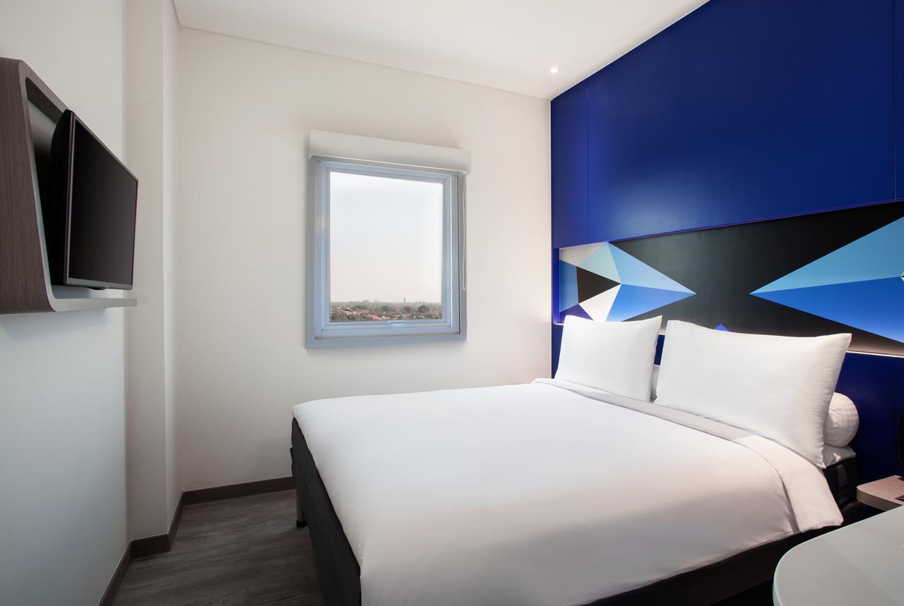 Ibis Budget تْشيريبون المظهر الخارجي الصورة