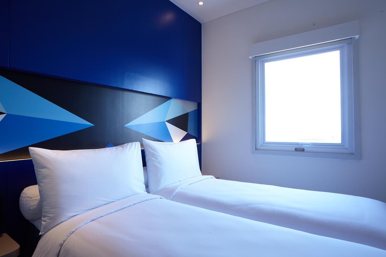 Ibis Budget تْشيريبون المظهر الخارجي الصورة